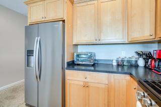 2 Blocks to Beach Cozy Retreat in Wildwood! - 3