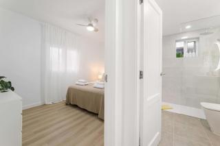 Ferlen House Ocean Breeze Retreat in Playa Honda - 1