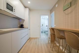 Modern duplex-3Bedrooms 3Bathrooms-Lavapiés - 1