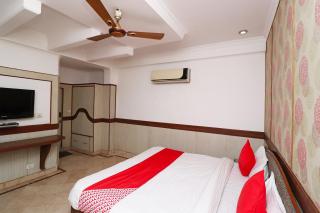Hotel O Highway Inn International - 9