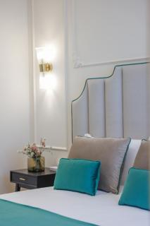 SOFIA Suites & Rooms - 2