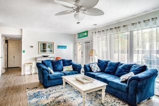 Sea Colony - 903 Singles Ct - 0