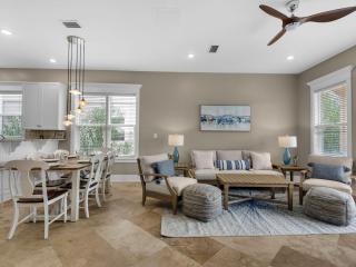 Miramar Beach Villas 112 by Newman-Dailey - 3