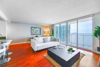 Luxury Oceanview in Brickell & Free Parking - 2
