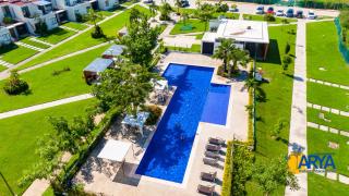 Casa en Coto con Alberca, cerca Aeropuerto, extenso jardin, nueva! - 7