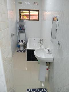 3 bdr apartment with Solar Backup & Wi-Fi Salama - 5