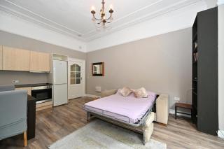 Cosy flat in front of Earls Court station - 7