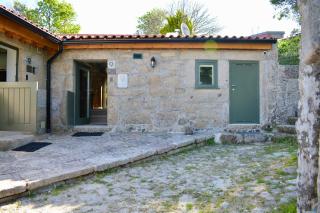Castelo Gerês - Exquisite Eco-Cottage - jacuzzi - 1