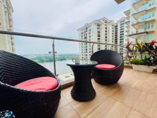 LoFF Suite River View 2 Bedroom at Kuching Riverine Resort - 4