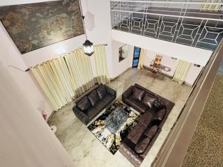 Majestic Villa Luxurious 5BHK AC - 9
