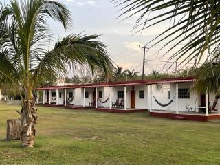 Cerca de las dunas de Chachalacas Villa Ema - 5