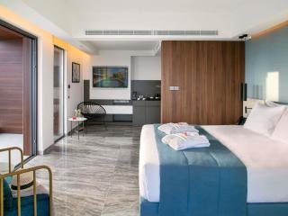 Mercure Larnaca Beach Resort - 4
