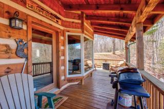 Cozy Bear Cabin - 6