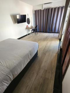 Premium Suites - 3