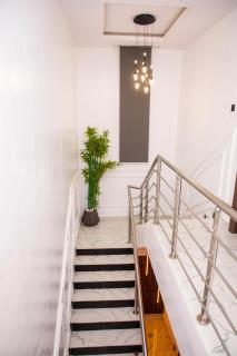 Modern Luxury 3 Bedroom House In Lekki - 3
