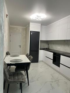 Urban Comfort Apartment - 4