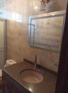 Casa céntrica, 4 recamaras, cochera para 2 autos - 2