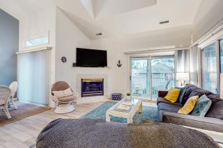 Sea Colony - 53033 Lakeshore Dr - 0