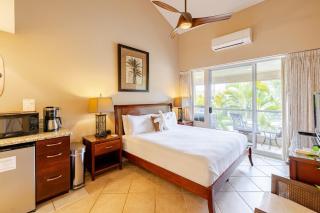 Beachside Bliss 2BD Suite with Pool Near Kamaole Beach II - 7
