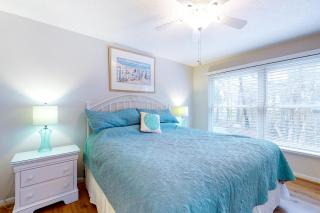 Sea Colony -- 52006 Canal Ct - 4