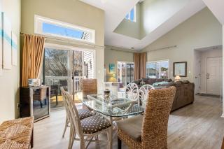 Sea Colony - 53021 Lakeshore Dr - 3