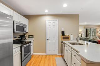 Sea Colony - 56064 Pinewood Dr - 2