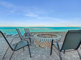 Sq Seaside Cottage - 8