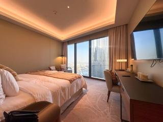 The Kings Suite 3BR Royal Address Opera Dubai - 6