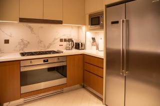 The Kings Suite 3BR Royal Address Opera Dubai - 5