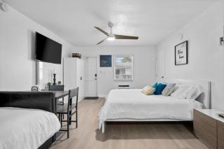 Sunshine Studio in South Florida - 4