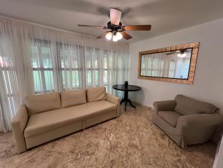 Condo 1bdr 1bth beach access - 6