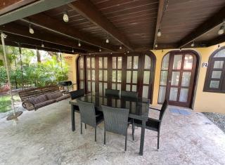 Condo 1bdr 1bth beach access - 3