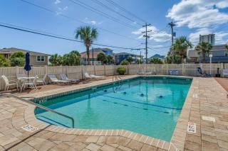 Steps to Shore and Pier Condo in North Myrtle Beach - 9