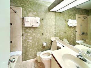 Romar House 304A - 3
