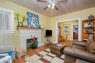 Charming 2Bd 1Bth Cottage near River - Melwood - 2