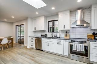 Less Than 3 Mi to Bethany Beach! Wooded Retreat with Yard - 1