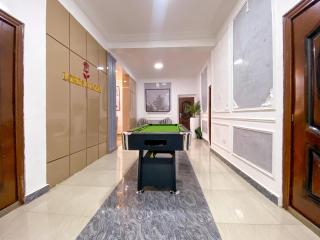 LORDS AND ROSES Luxury Apartments - 2