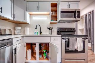 Pets Ok with Free parking and Dishwasher on Willy Street - 1