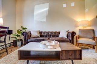 Pets Ok with Free parking and Dishwasher on Willy Street - Madison - 0