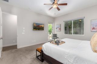 Old Town LuxeScape-6 Bedrooms-Private Pool&Spa - 8