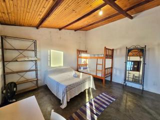 Sítio com lindo pôr do sol, tranquilidade na serra de Carrancas com riacho - 7