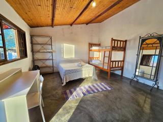 Sítio com lindo pôr do sol, tranquilidade na serra de Carrancas com riacho - 6