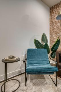 Lofts At 30th - Urban Sky Suite - Mins to Broadway - 3