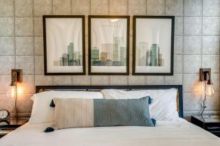 Lofts At 30th - Urban Lounge - Minutes To Broadway - 1