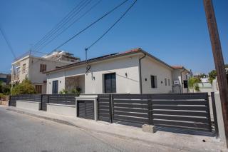 Raise Cityscape Limassol Suites - 7