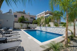 Raise Cityscape Limassol Suites - 0