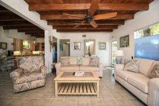Charming Bayfront Cottage in Heart of Islamorada with Pool, Dockage, Beach, Kayaks & More - Islamorada - 6