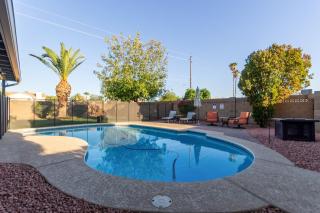 Sierra House Desert Oasis 2 outdoor spaces - 0