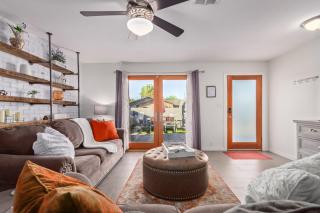 Sierra House Desert Oasis 2 outdoor spaces - 3