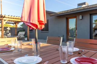 Sierra House Desert Oasis 2 outdoor spaces - 5